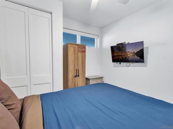 717 721 Island Ct, San Diego CA 92109