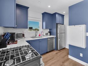 717 721 Island Ct, San Diego CA 92109