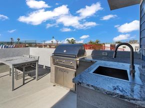 717 721 Island Ct, San Diego CA 92109