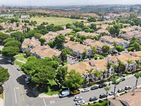 7285 Calabria Ct 18, San Diego CA 92122