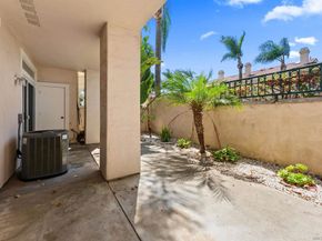 7285 Calabria Ct 18, San Diego CA 92122