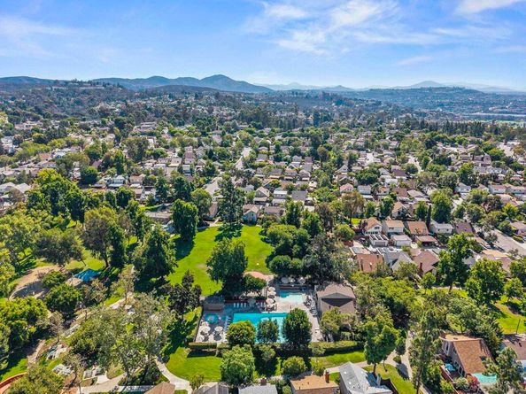10748 Escobar Dr, San Diego CA 92124