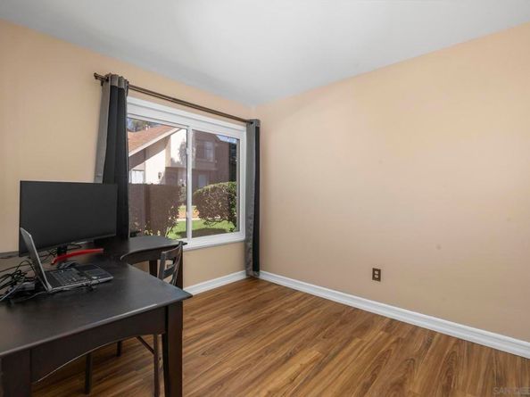 10748 Escobar Dr, San Diego CA 92124