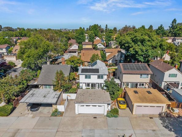 10748 Escobar Dr, San Diego CA 92124