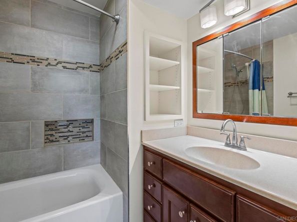 10748 Escobar Dr, San Diego CA 92124