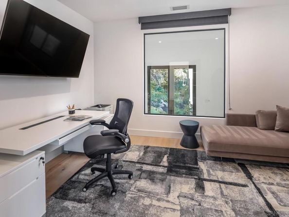 3240 Piragua St, Carlsbad CA 92009