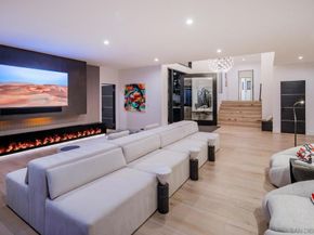 3240 Piragua St, Carlsbad CA 92009