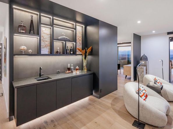 3240 Piragua St, Carlsbad CA 92009