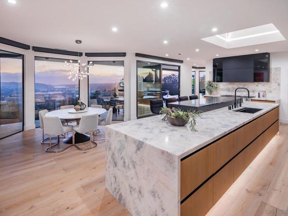 3240 Piragua St, Carlsbad CA 92009