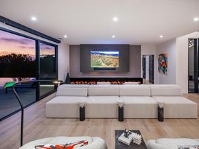 3240 Piragua St, Carlsbad CA 92009