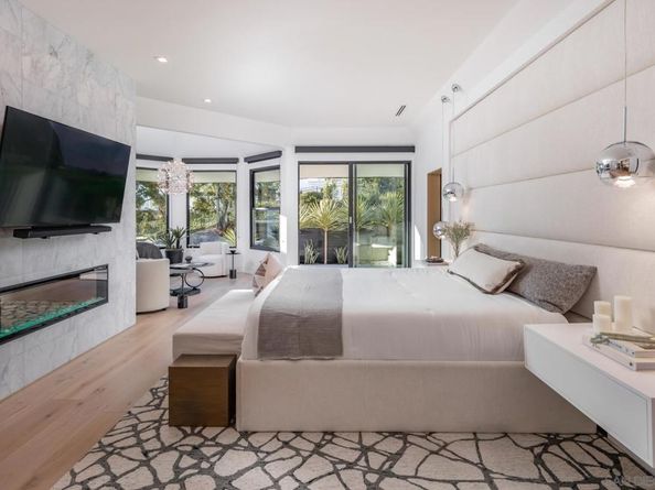 3240 Piragua St, Carlsbad CA 92009