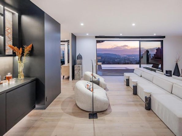 3240 Piragua St, Carlsbad CA 92009