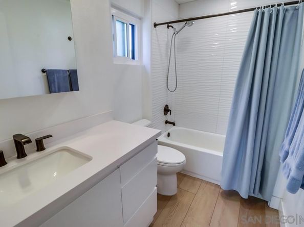 4053 55 Jewell St, San Diego CA 92109