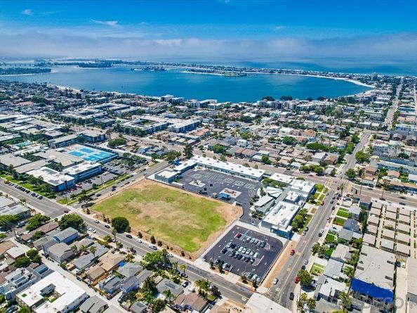 4053 55 Jewell St, San Diego CA 92109