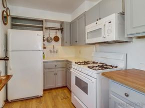 4053 55 Jewell St, San Diego CA 92109