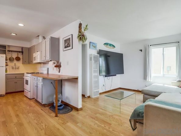 4053 55 Jewell St, San Diego CA 92109