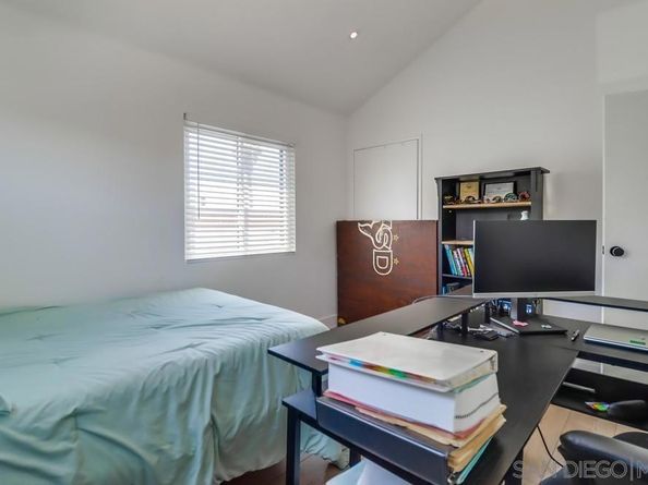 4053 55 Jewell St, San Diego CA 92109