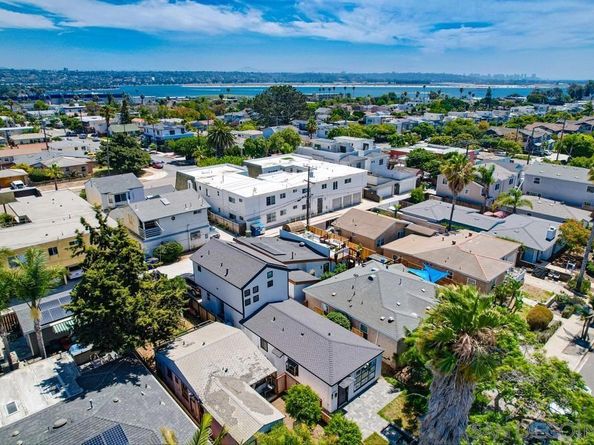 4053 55 Jewell St, San Diego CA 92109