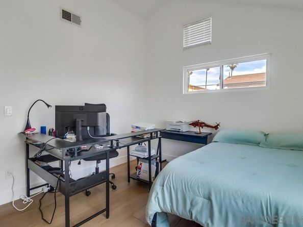 4053 55 Jewell St, San Diego CA 92109