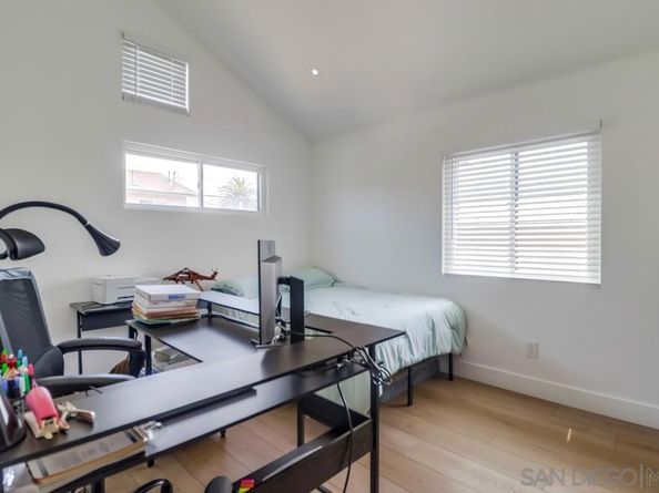 4053 55 Jewell St, San Diego CA 92109