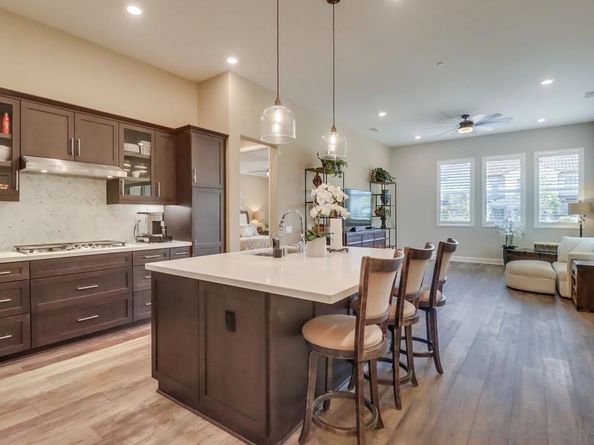 16750 Coyote Bush Drive 31, San Diego CA 92127