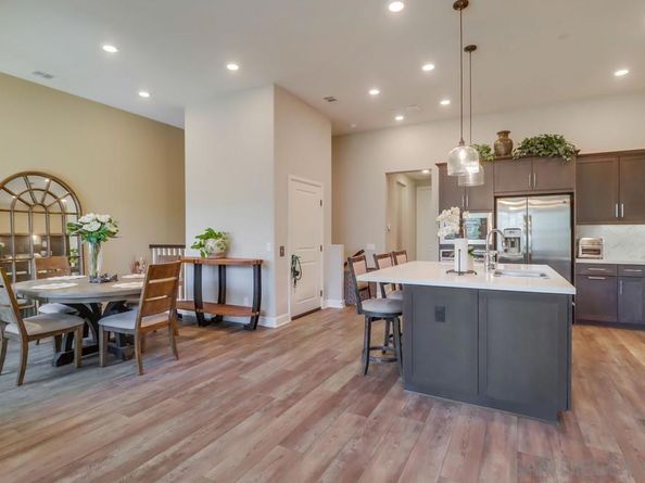 16750 Coyote Bush Drive 31, San Diego CA 92127