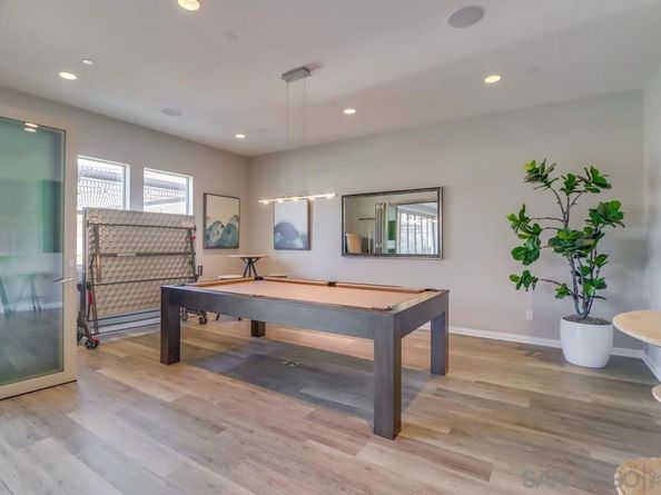 16750 Coyote Bush Drive 31, San Diego CA 92127