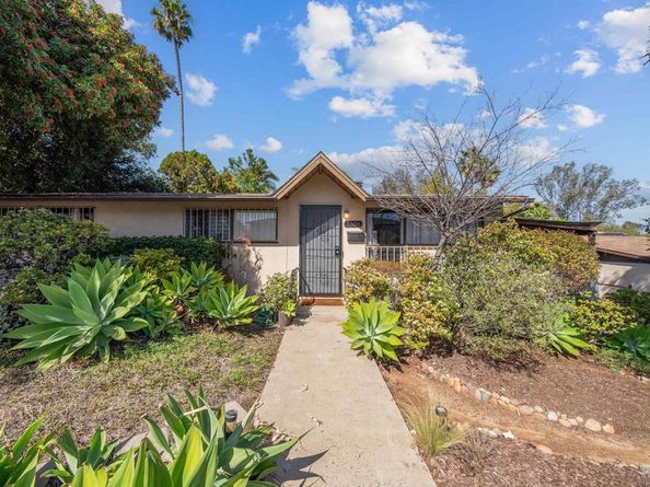 2609 2611 Montclair St, San Diego CA 92104