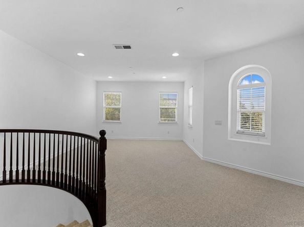 5527 Alexandrine Ct, Oceanside CA 92057