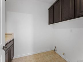 5527 Alexandrine Ct, Oceanside CA 92057