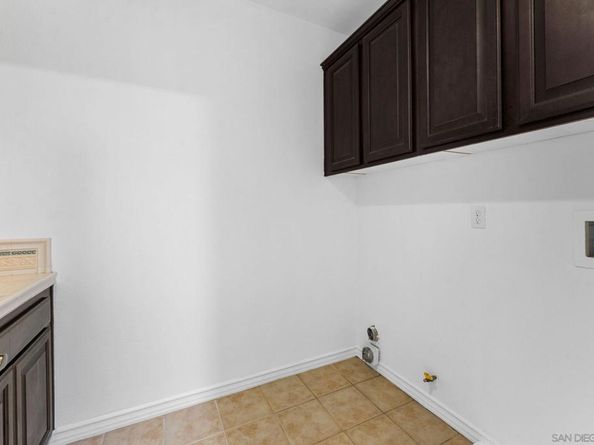 5527 Alexandrine Ct, Oceanside CA 92057