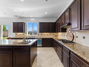 5527 Alexandrine Ct, Oceanside CA 92057