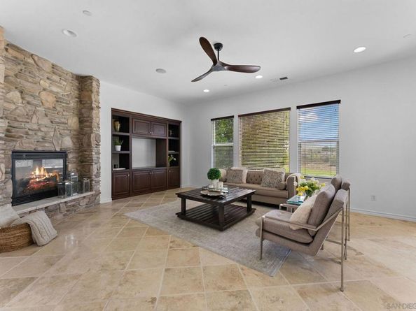 5527 Alexandrine Ct, Oceanside CA 92057