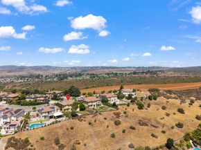 5527 Alexandrine Ct, Oceanside CA 92057