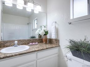 1415 17 Flag Ln, El Cajon CA 92021