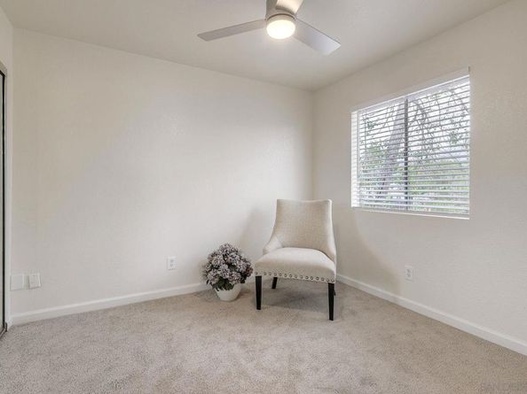 1415 17 Flag Ln, El Cajon CA 92021