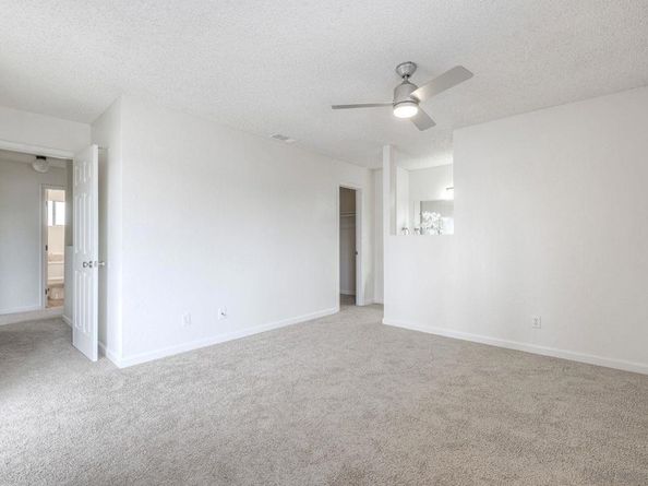 1415 17 Flag Ln, El Cajon CA 92021