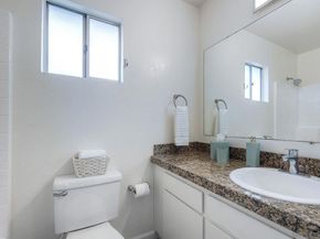 1415 17 Flag Ln, El Cajon CA 92021