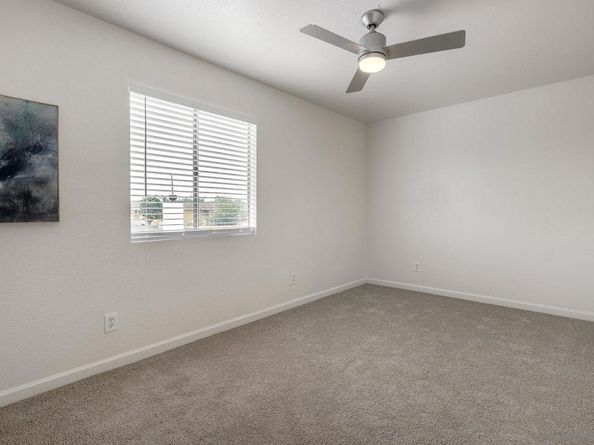 1415 17 Flag Ln, El Cajon CA 92021