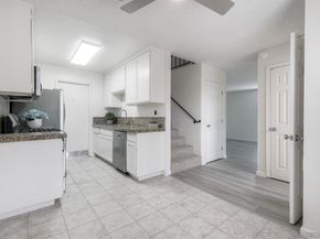 1415 17 Flag Ln, El Cajon CA 92021