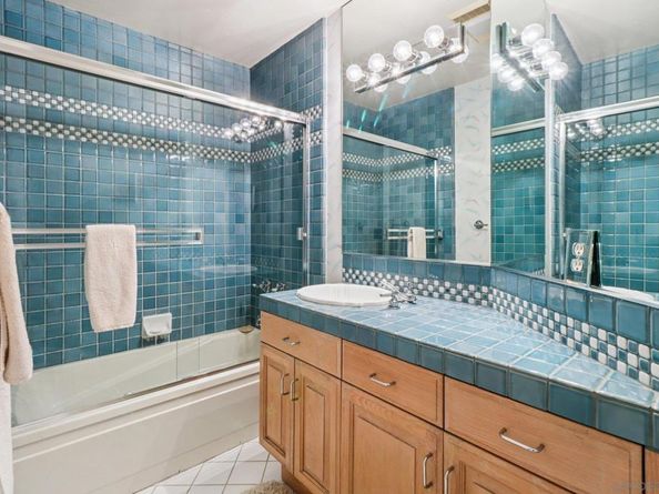 1295 W Redwood St, San Diego CA 92103