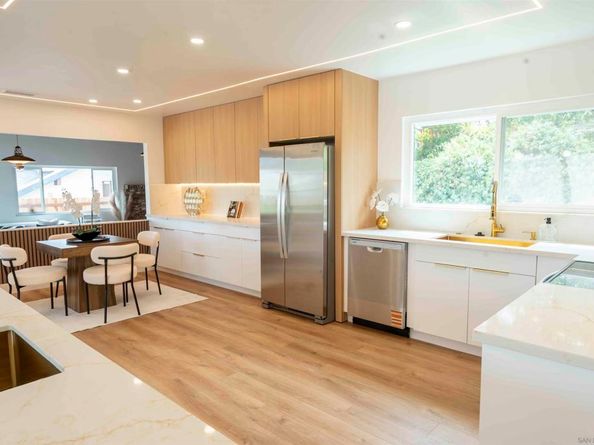 11078 Puebla Dr, La Mesa CA 91941