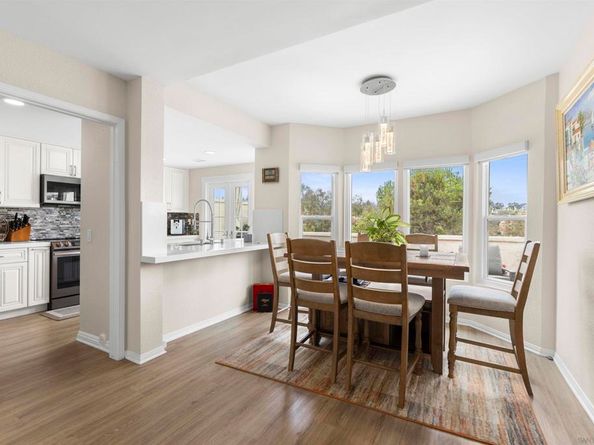 15945 Avenida Villaha 32, San Diego CA 92128