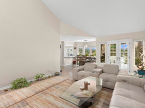 15945 Avenida Villaha 32, San Diego CA 92128