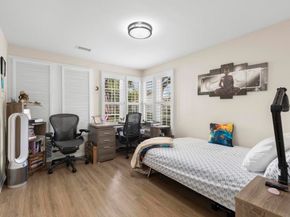 15945 Avenida Villaha 32, San Diego CA 92128