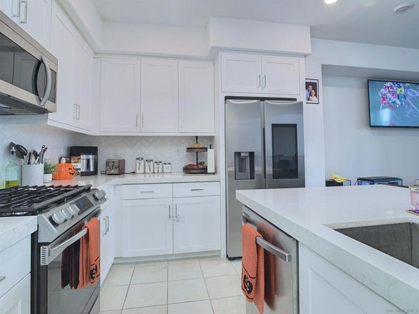 2262 Acara Circle, San Diego CA 92154