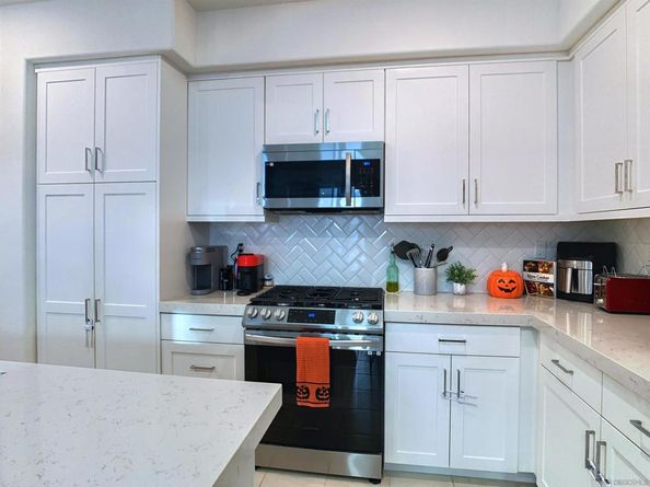 2262 Acara Circle, San Diego CA 92154