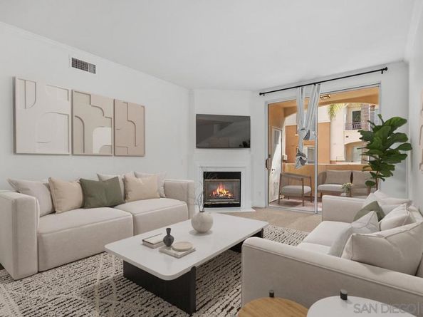 12370 Carmel Country Road 202, San Diego CA 92130