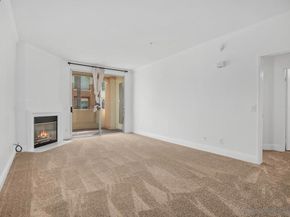 12370 Carmel Country Road 202, San Diego CA 92130