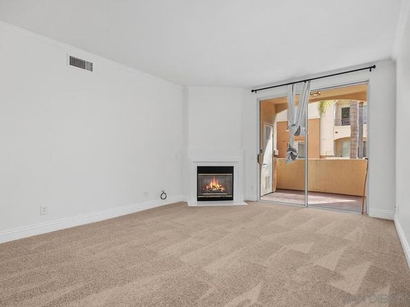 12370 Carmel Country Road 202, San Diego CA 92130